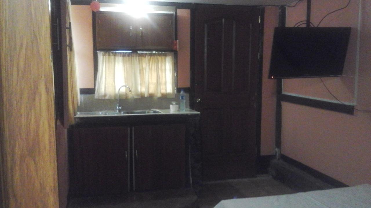 Larmar Bed And Breakfast Puerto Princesa Zewnętrze zdjęcie