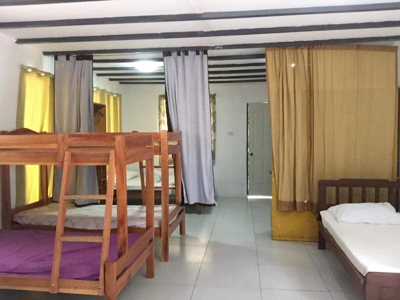 Larmar Bed And Breakfast Puerto Princesa Zewnętrze zdjęcie