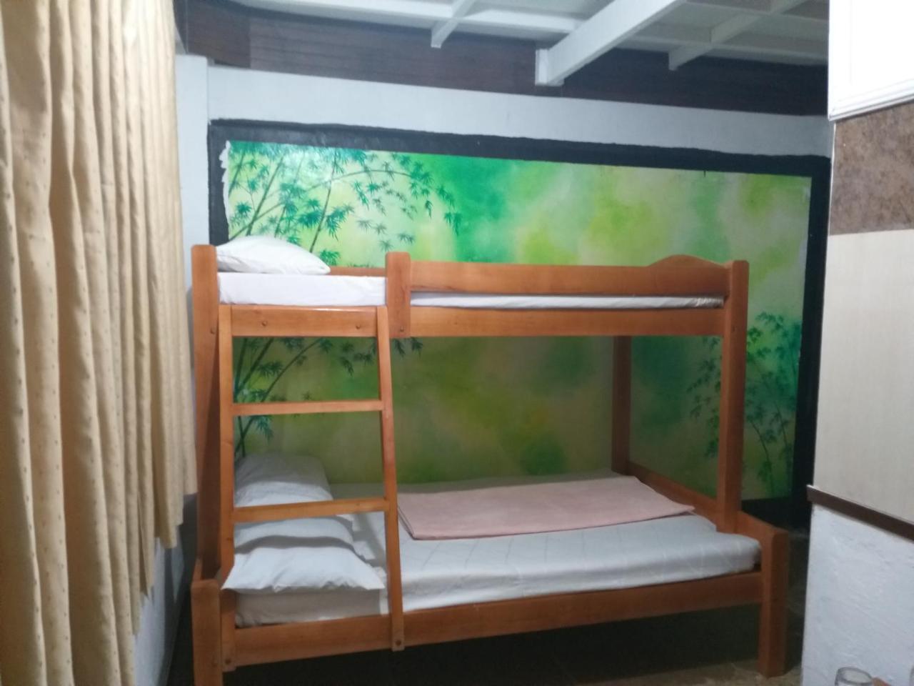 Larmar Bed And Breakfast Puerto Princesa Zewnętrze zdjęcie